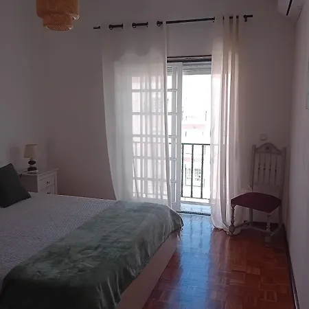 Near Lisbon, Setubal, Self Check-in Appartement *
