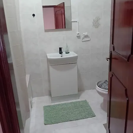 Near Lisbon, Setubal, Self Check-in Apartment Pinhal Novo