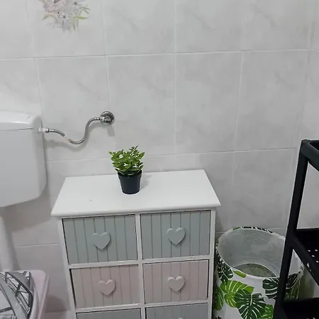 Apartment Near Lisbon, Setubal, Self Check-in *